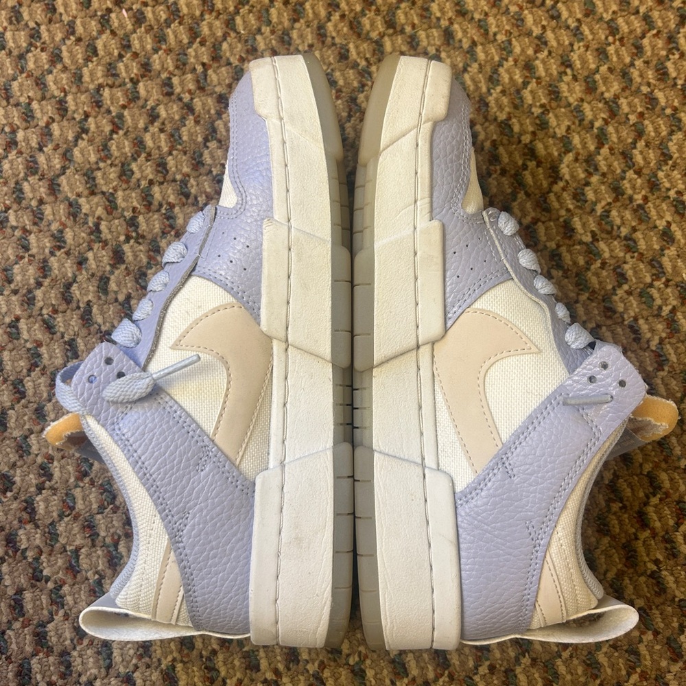 Nike White/Cream dunk low